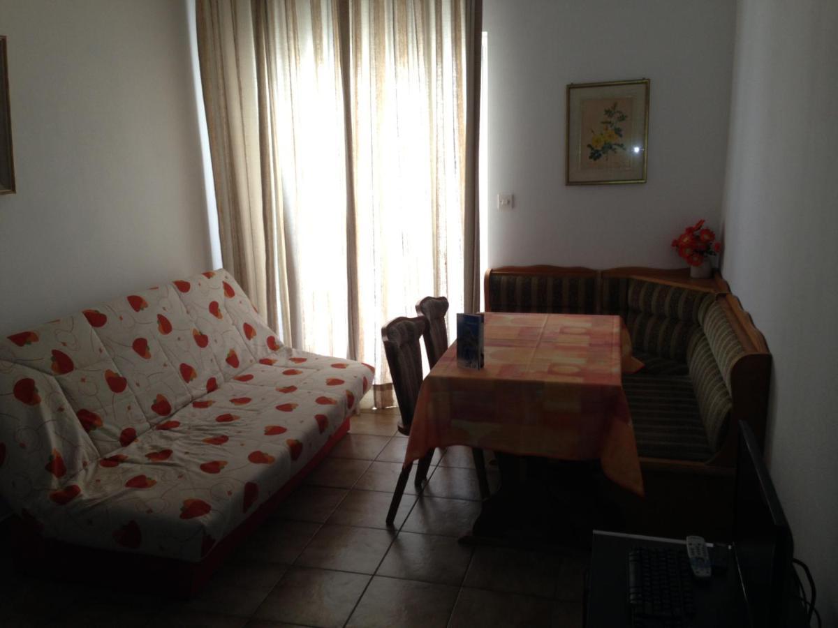 Apartment D&D Malinska Dış mekan fotoğraf